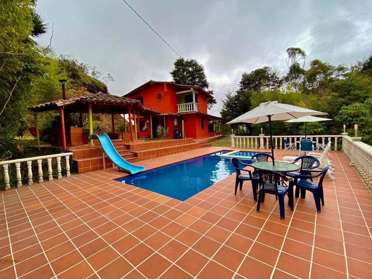 Finca Hotel La Bonita Guatape Ngoại thất bức ảnh