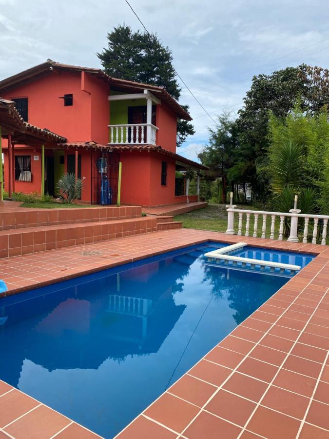 Finca Hotel La Bonita Guatape Ngoại thất bức ảnh
